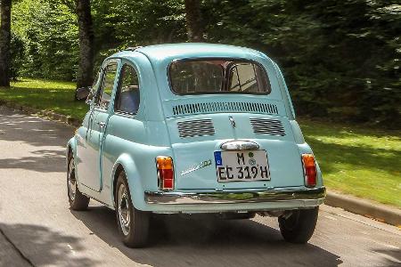 Zeitreise: Unterwegs im alten Fiat 500