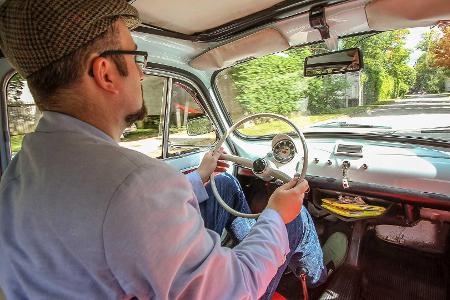 Zeitreise: Unterwegs im alten Fiat 500