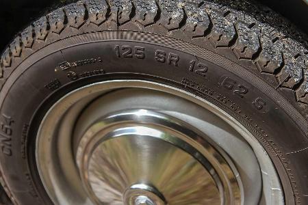 Zeitreise: Unterwegs im alten Fiat 500