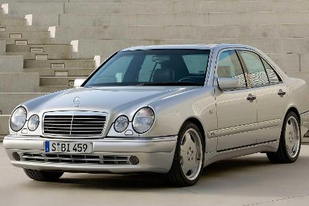 Mercedes E 50 AMG: Premiere vor 25 Jahren