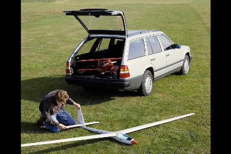 Mercedes S 124: Das zweite T-Modell wird 35