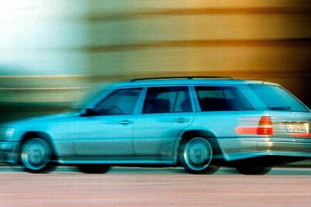 Mercedes S 124: Das zweite T-Modell wird 35