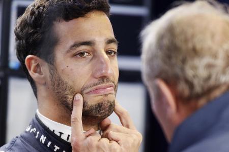 Immer für Späße zu haben: Daniel Ricciardo im Gespräch mit Helmut Marko