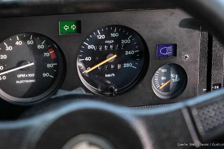 Im BMW M1 durch München: M1ami Weiss