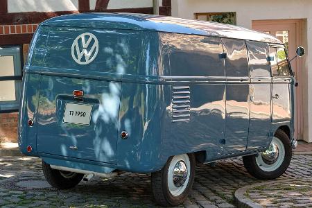 Volkswagen T1 Bulli von 1950: Miss Sofie feiert Geburtstag