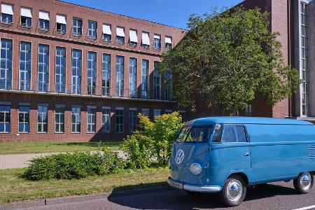 Volkswagen T1 Bulli von 1950: Miss Sofie feiert Geburtstag