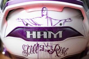 Ausschnitt aus dem neuen Helmdesign von Lewis Hamilton für die Saison 2020