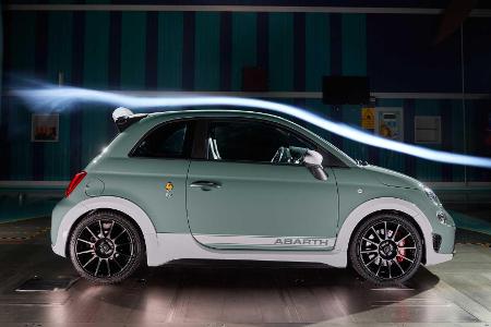 Abarth 695 70° Anniversario mit 180 PS und verstellbarem Spoiler