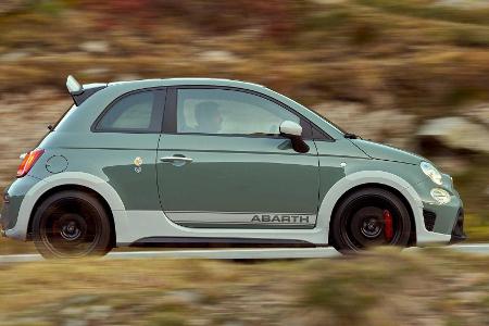 Abarth 695 70° Anniversario mit 180 PS und verstellbarem Spoiler