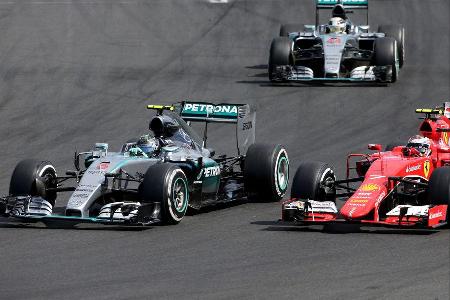 Nico Rosberg - Mercedes - Kimi Rikknen - Ferrari - GP Ungarn - Budapest - Rennen - Sonntag - 26.7.2015
