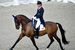 Brite Faurie gewinnt deutsches Dressur-Derby