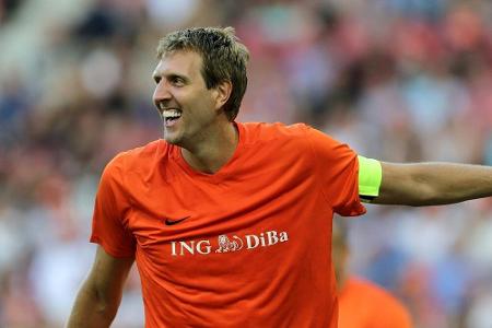 Champions for Charity: Dirk Nowitzki lädt wieder zum Benefiz-Fußballspiel