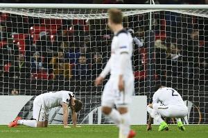 England-Fußball: Tottenham patzt im Meisterrennen