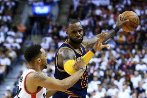 NBA: James führt Cavaliers zum dritten Sieg