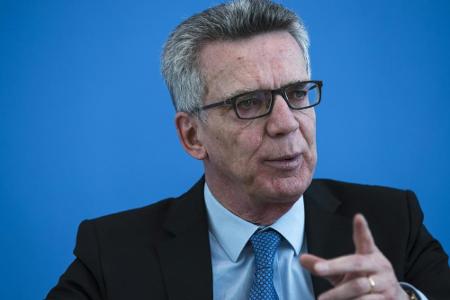 De Maizière verteidigt Spitzensportreform - Streit um Geld 