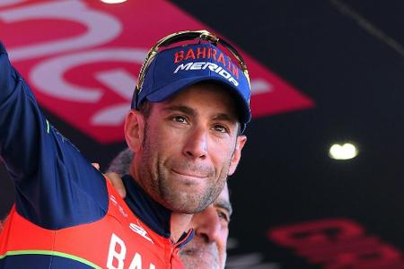 Giro: Dumoulin verteidigt Führung nach Magenproblem knapp - Nibali gewinnt Königsetappe