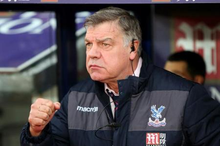Allardyce tritt als Trainer von Crystal Palace zurück
