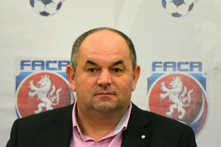 Medien: Razzia beim tschechischen Verband: Verbandschef festgenommen