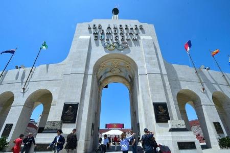 Olympia 2024: Macron sichert Paris Unterstützung zu - Los Angeles überzeugt