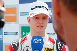 Mick Schumacher: "Einen Schritt nach dem anderen machen"