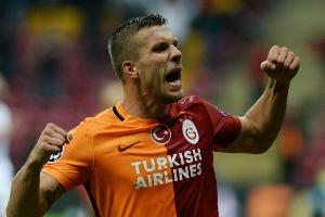 Podolski mit siebtem Saisontor bei Galatasaray-Sieg
