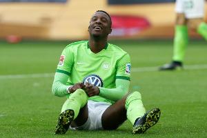 Wolfsburgs Bazoer muss am Knie operiert werden