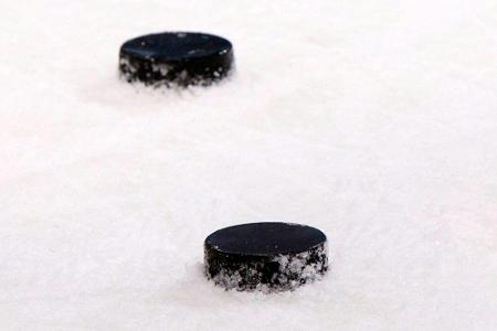 Rätsel gelöst: Körperöl sorgte bei Eishockey-WM für Spielverzögerungen