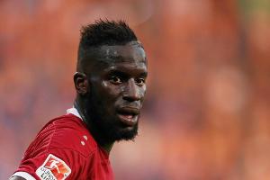 96-Abwehrchef Sane für zwei Spiele gesperrt