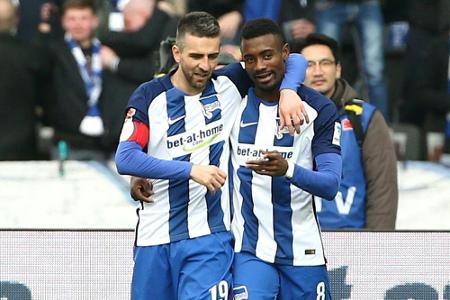 Hertha gewinnt bei Sechstligist: Torwart Kraft trifft vom Punkt