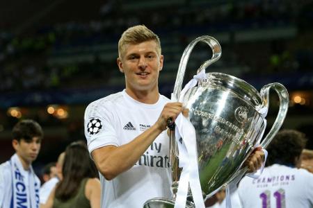 UEFA: Final-Ehrungen wieder direkt auf dem Rasen