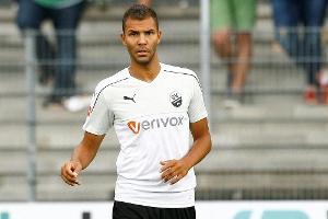 Innenverteidiger Gordon kehrt nach Karlsruhe zurück