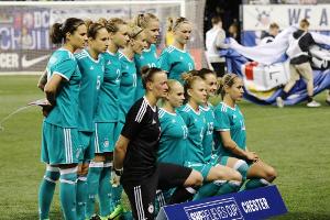 Fußball: Deutsche Frauen verlieren Rang eins in der Weltrangliste