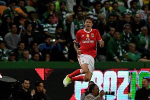 Lindelöf von Benfica Lissabon zu Manchester United