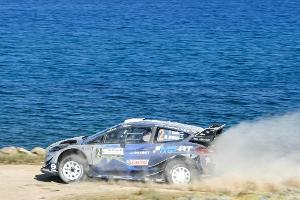 Rallye Sardinien: Premierensieg für Tänak