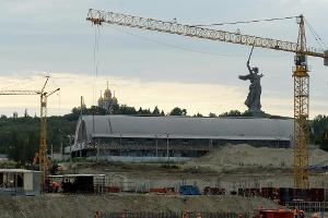 Human Rights Watch kritisiert FIFA für Arbeitsbedingungen auf WM-Baustellen in Russland