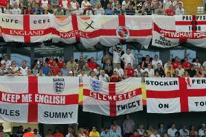 Nazi-Gesten in Dortmund: FA sperrt zwei England-Fans lebenslang