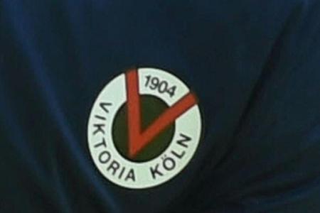 Vor Aufstiegsspiel in Jena: Mannschaftsbus von Viktoria Köln beschmiert