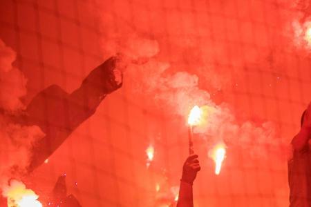 Pyrotechnik: Geldstrafe für Sandhausen