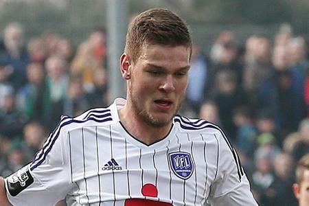 Würzburger Kickers holen Syhre aus Osnabrück