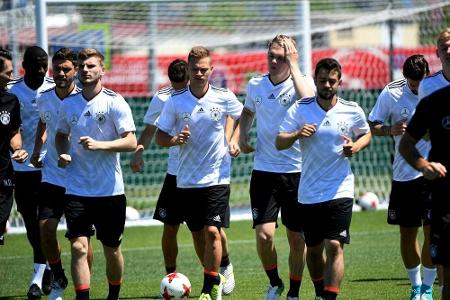 Alle fit: DFB-Auswahl im Abschlusstraining mit 21 Spielern