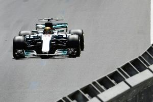 Hamilton in Baku auf Startplatz eins - Vettel Vierter