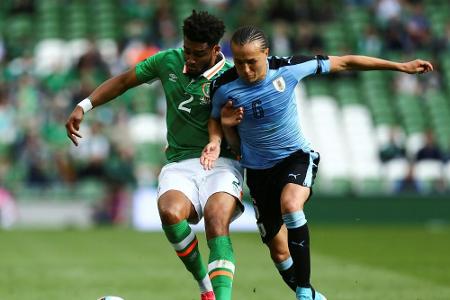 Fußball: Uruguay patzt in Irland