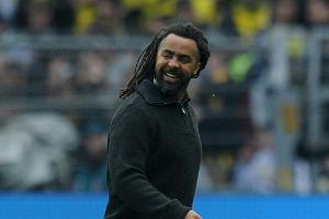 Owomoyela sieht Löw-Team im Vorteil gegen über Mexiko