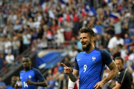 Giroud trifft bei Frankreich-Sieg dreifach