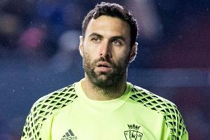 Italiens Nationaltorwart Sirigu von PSG zum FC Turin