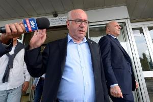 Italien will Beraterprovisionen Grenzen setzen