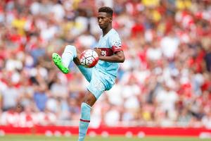 Gladbach leiht Oxford aus