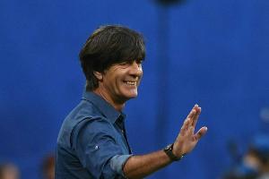 Joachim Löw: Weltmeister sollen "internen Druck" spüren