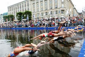 Nach G20-Krawallen: Sicherheitskonzept für Hamburg-Triathlon unverändert