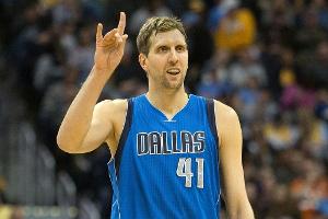 Nowitzki: "Schröder ist die Zukunft des deutschen Basketballs"